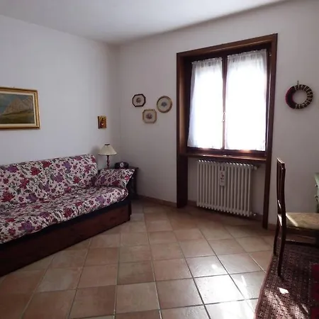 House With Stunning View Over * Montemezzo